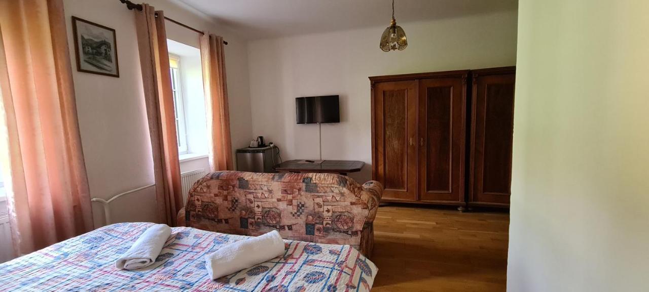 Pension Pod Lipou Лоучовице Экстерьер фото